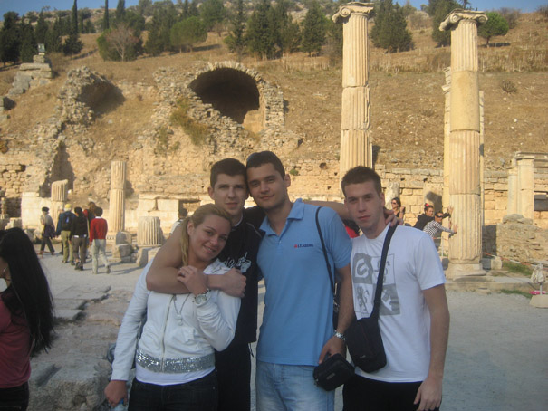 Marko i drustvo u Efesu (Turska) 23 A.jpg